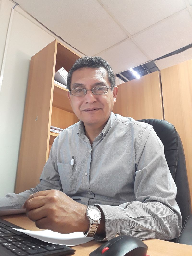Luis, 60