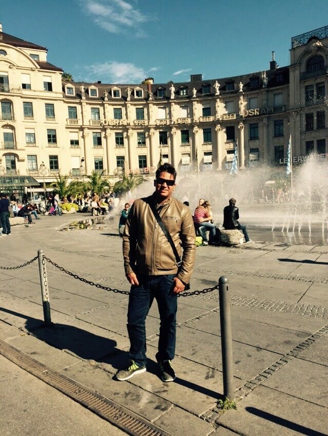 Jose, 40