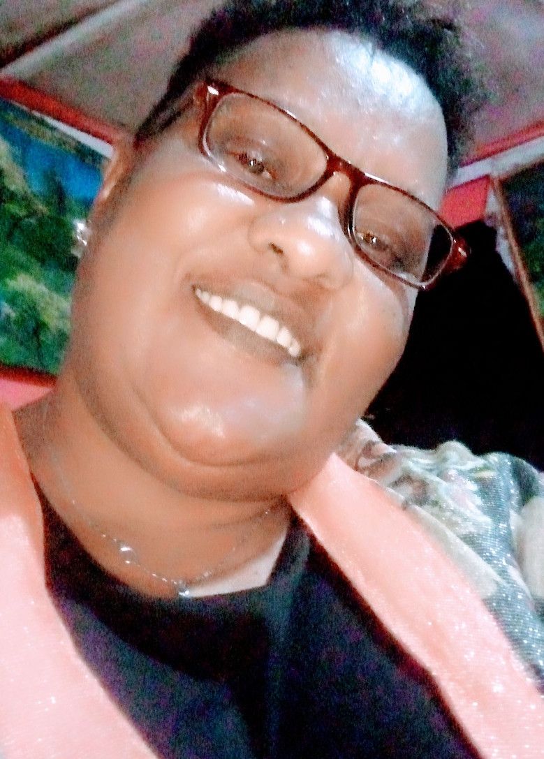 Alice, 49