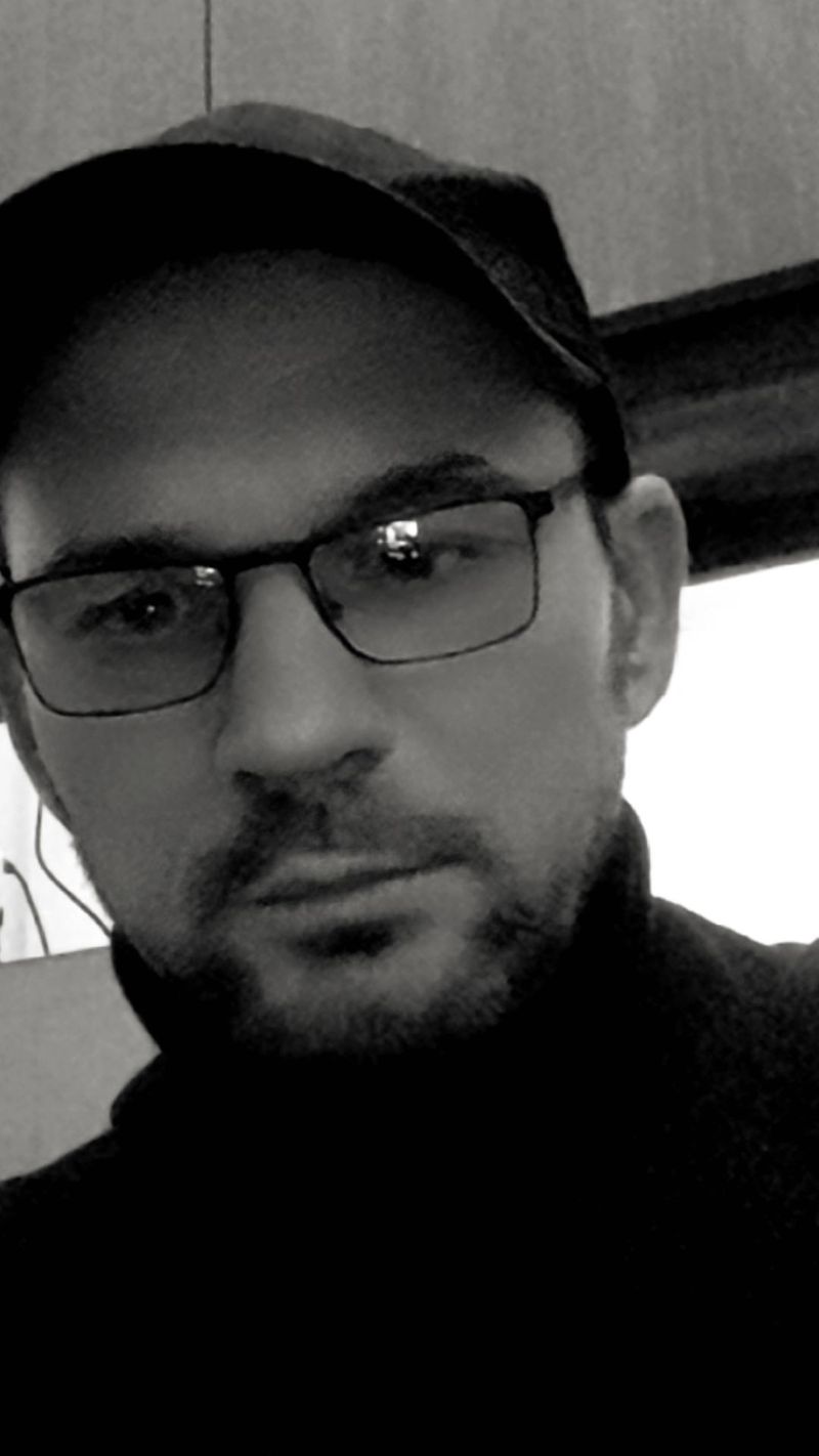 Krzysztof, 46