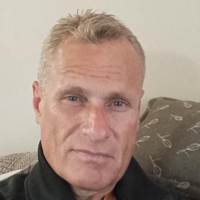 Richard, 50