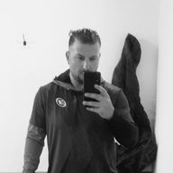 Leo, 40
