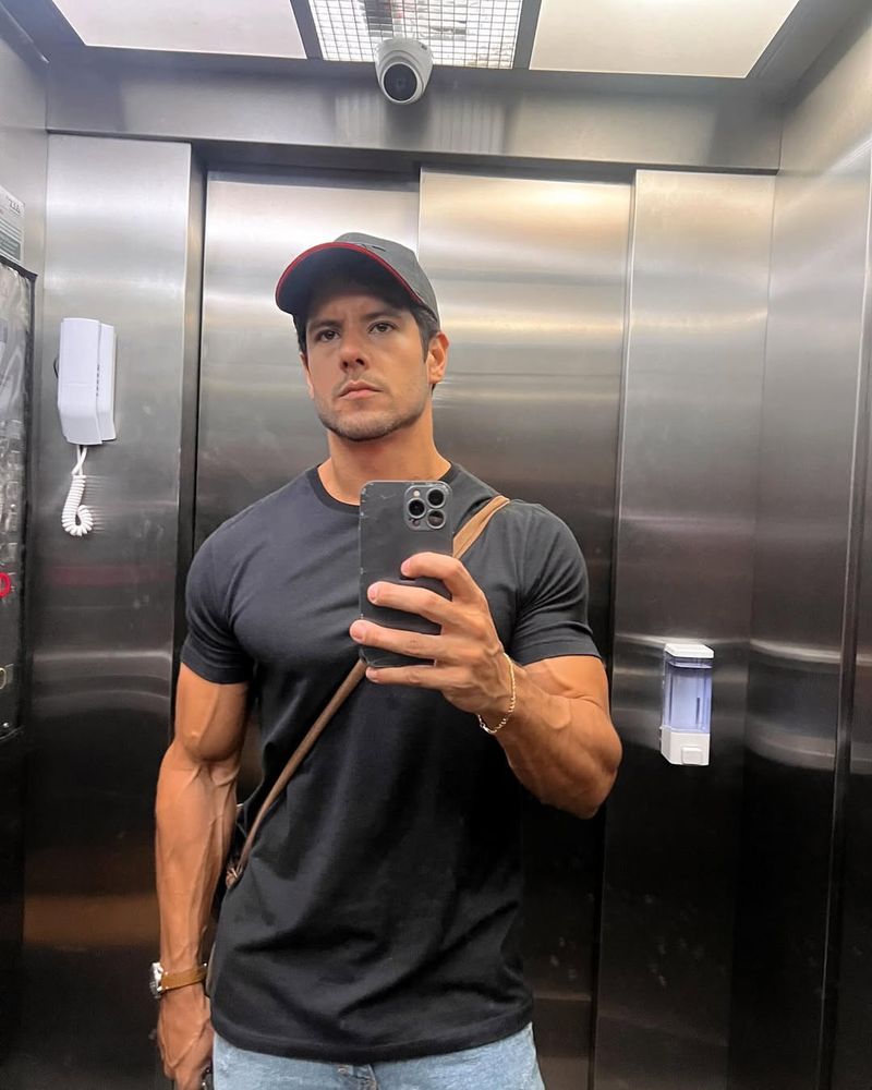 Leandro, 38