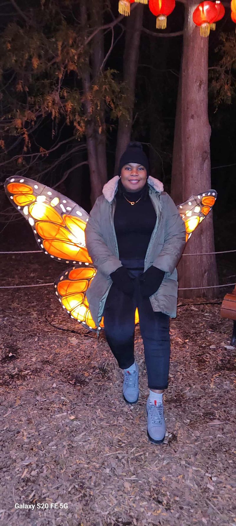 Martha Bara Beaucicau, 26
