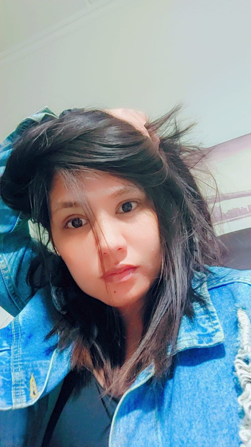 Sarah, 46