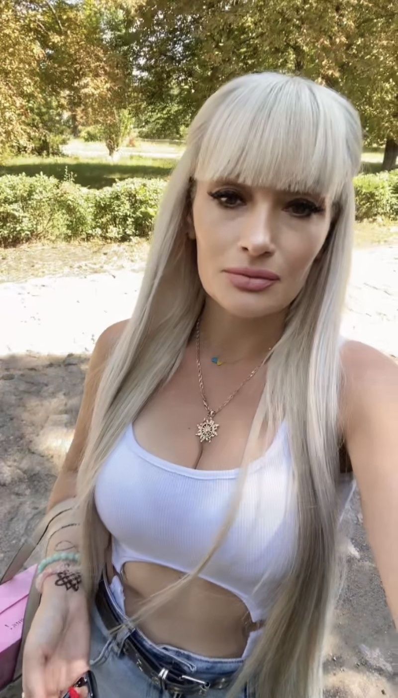Ksenia, 41