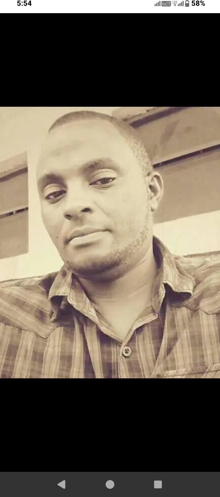 Charlo, 39