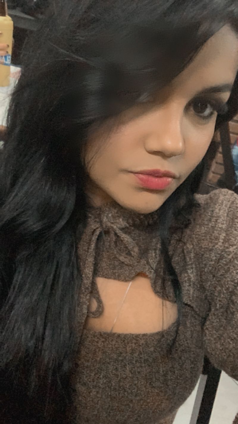Estefany, 34