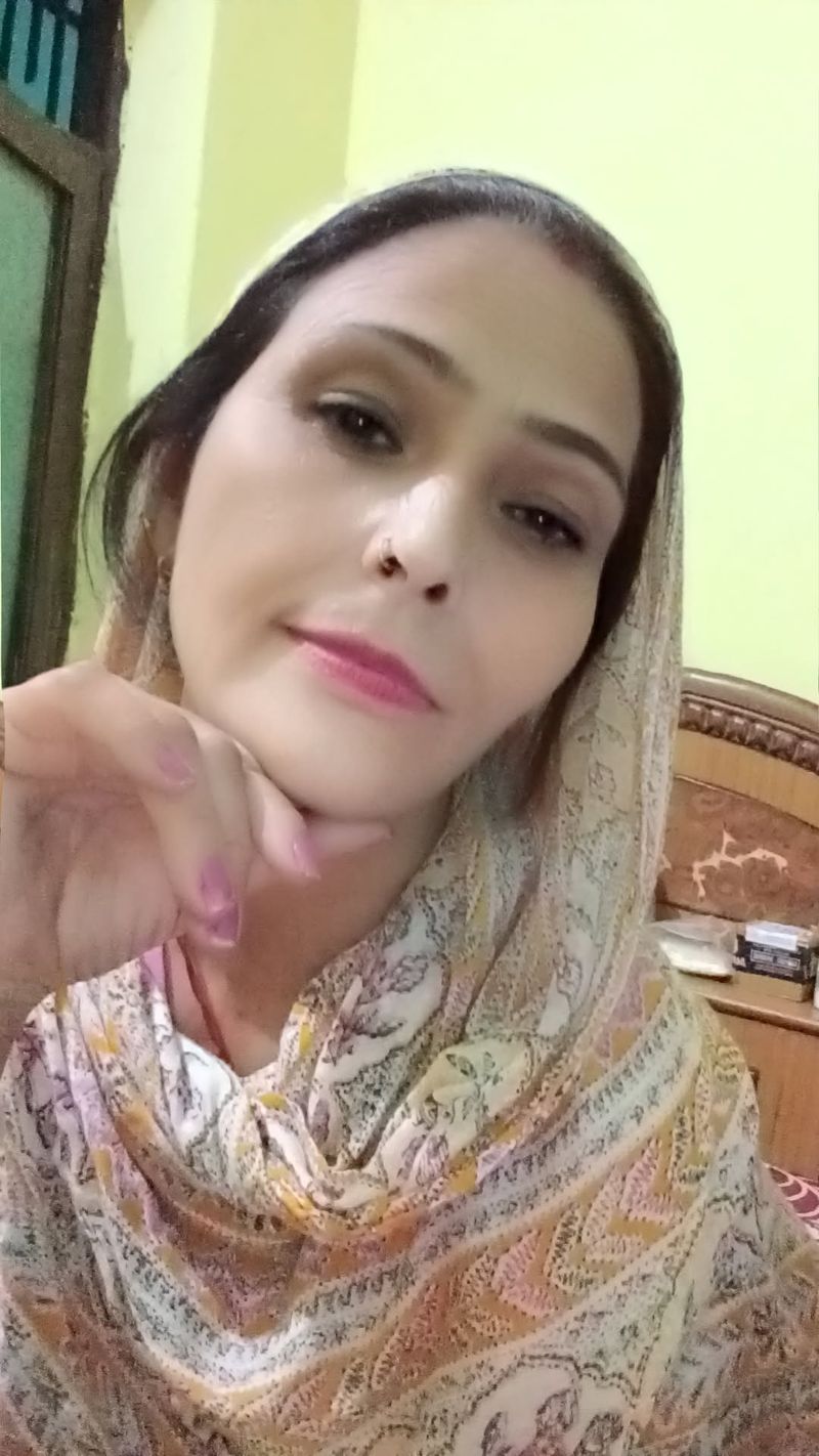 Sunita, 45