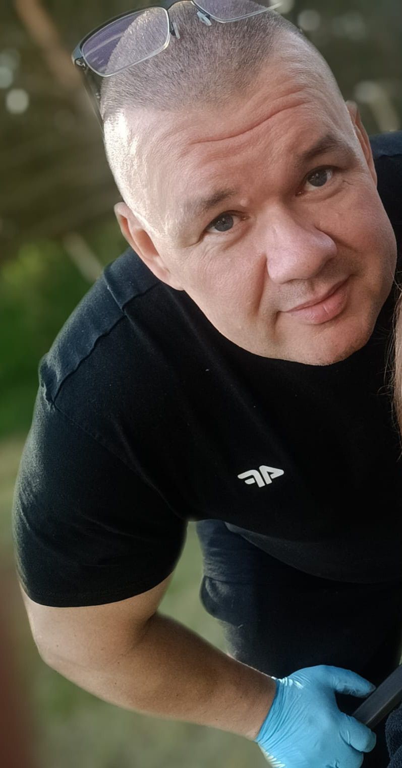 Jarek, 42