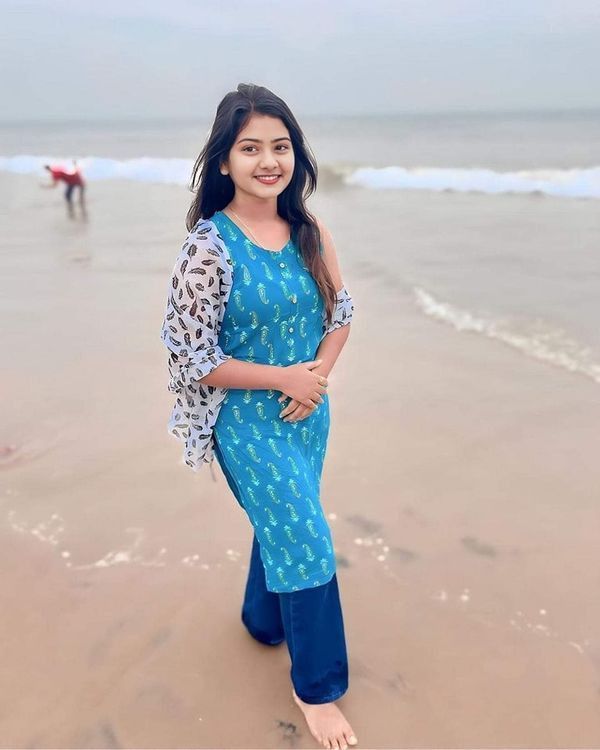 Pihu, 30