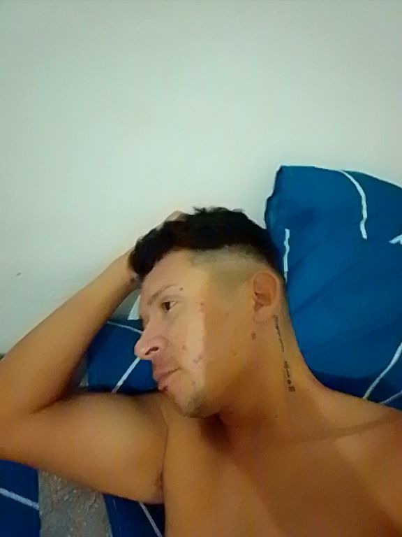Mau, 30