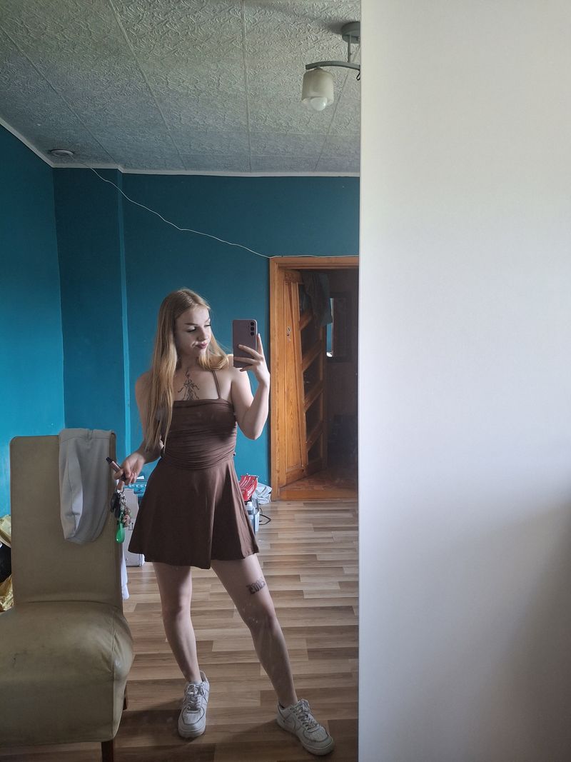 Zuzia, 19