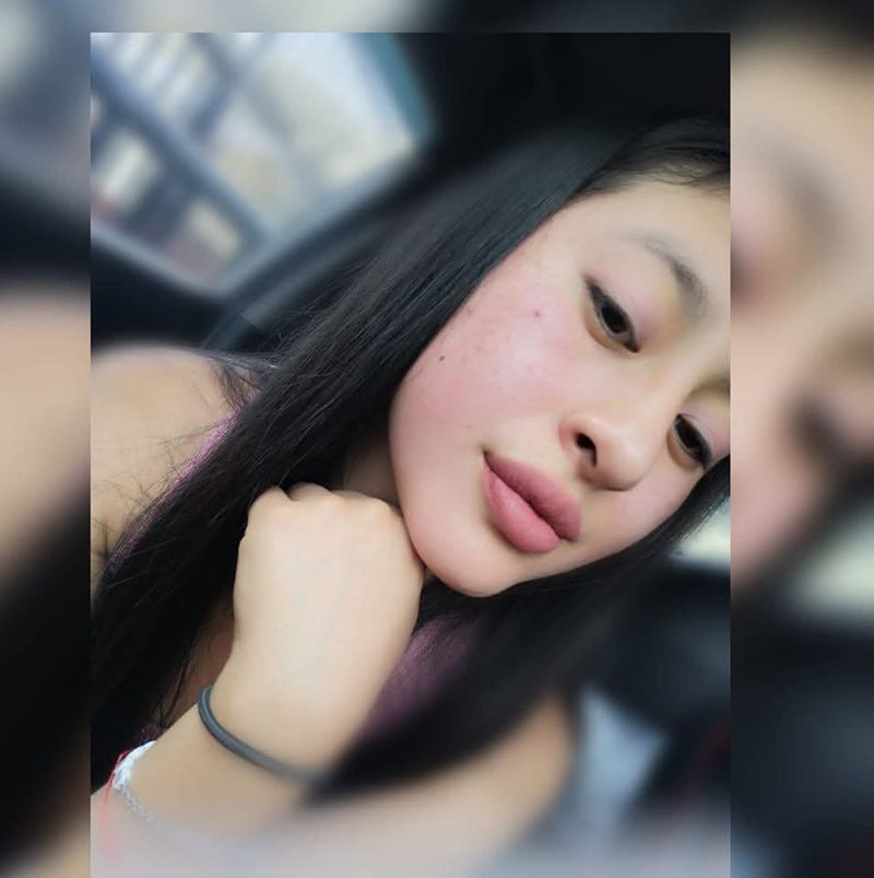 Sharon, 23