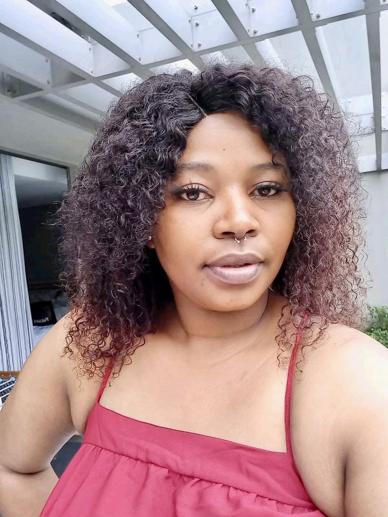 Pretty, 34