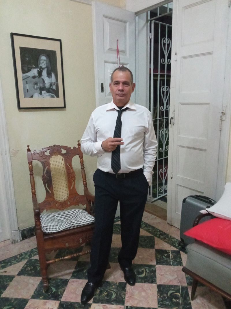 Ernesto, 60