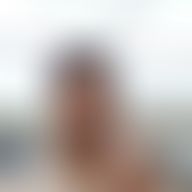 Khan, 29
