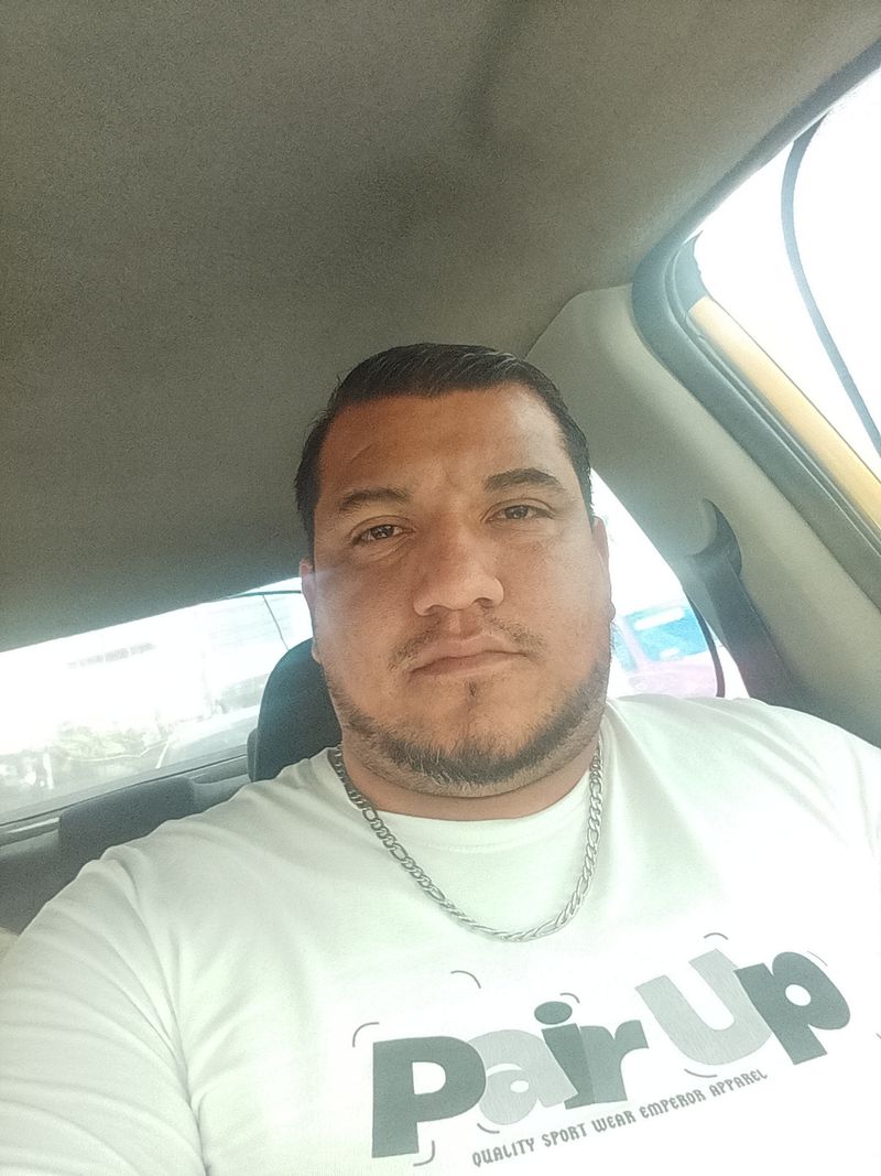 Antonio, 39