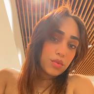 Astrid Camill, 25