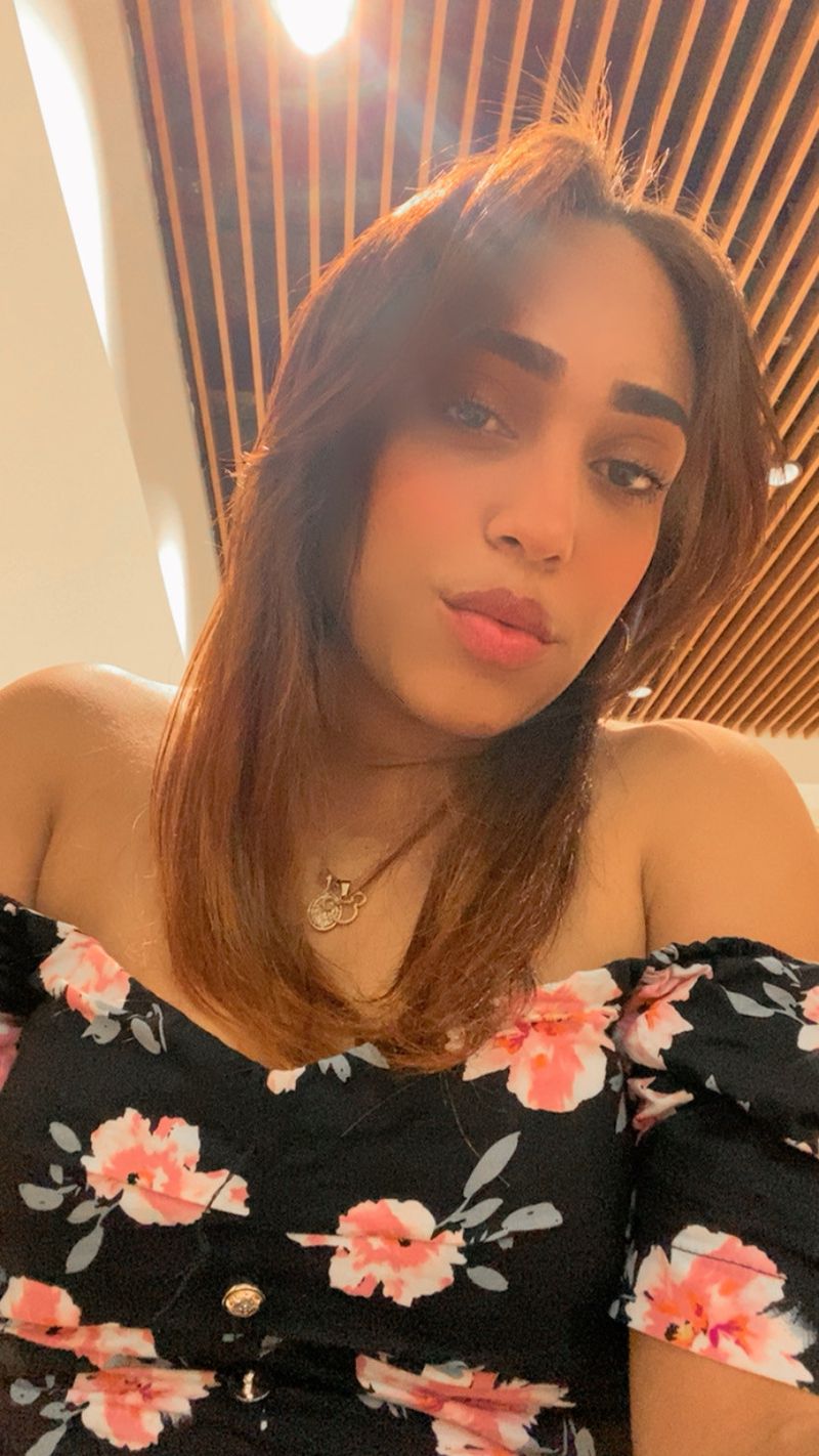 Astrid Camill, 25