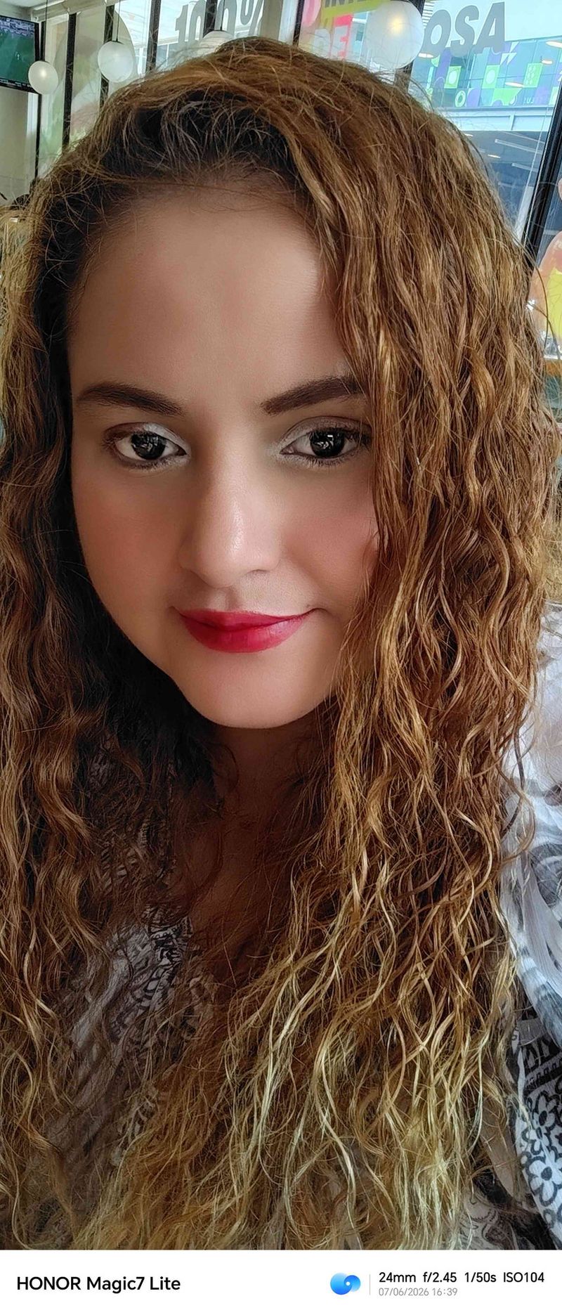 Vicky, 46