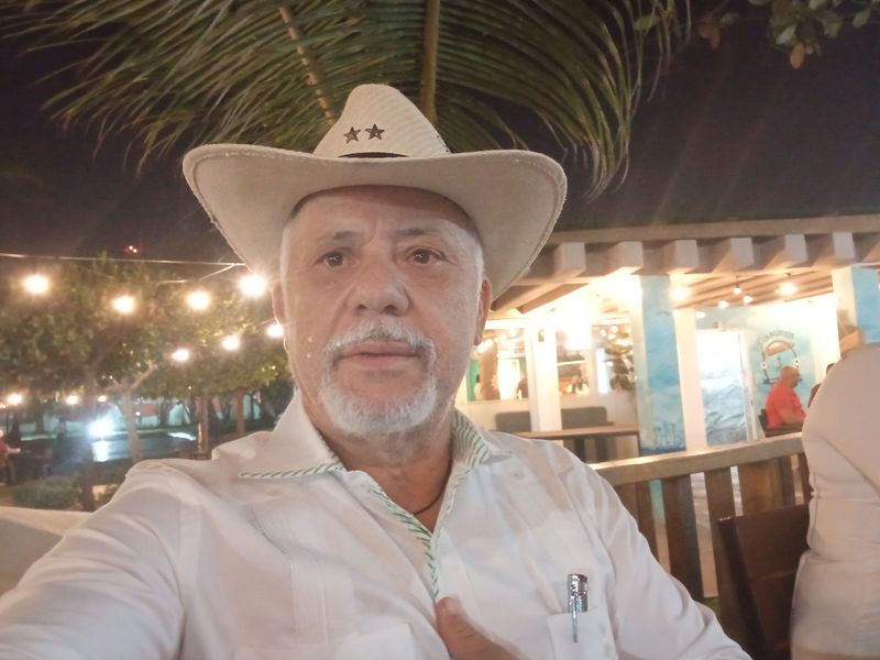 Joaquín, 60