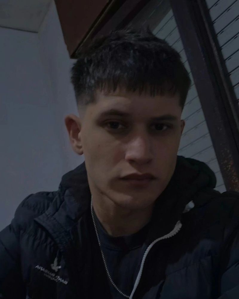 Mathias, 21