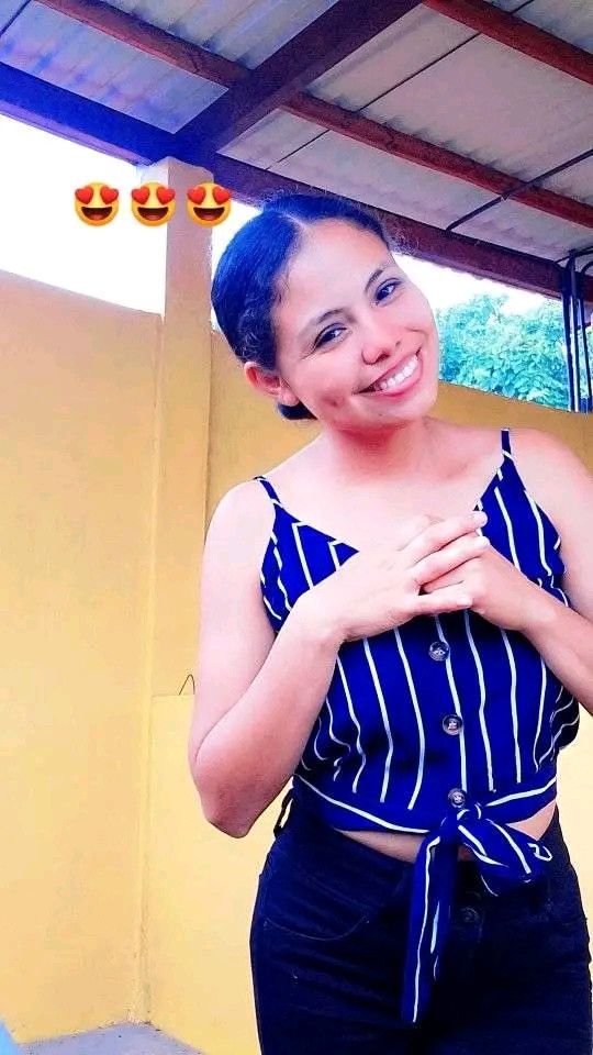 Katherine, 25