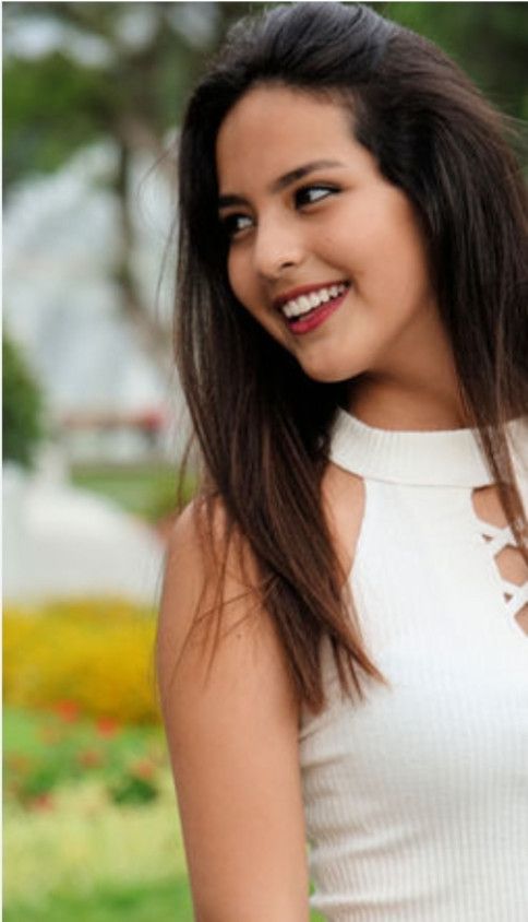 Luciana, 27