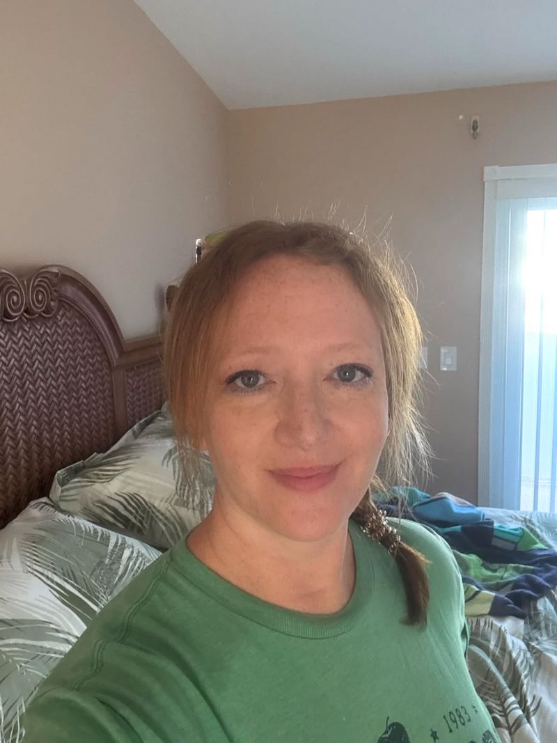 Gracy, 38