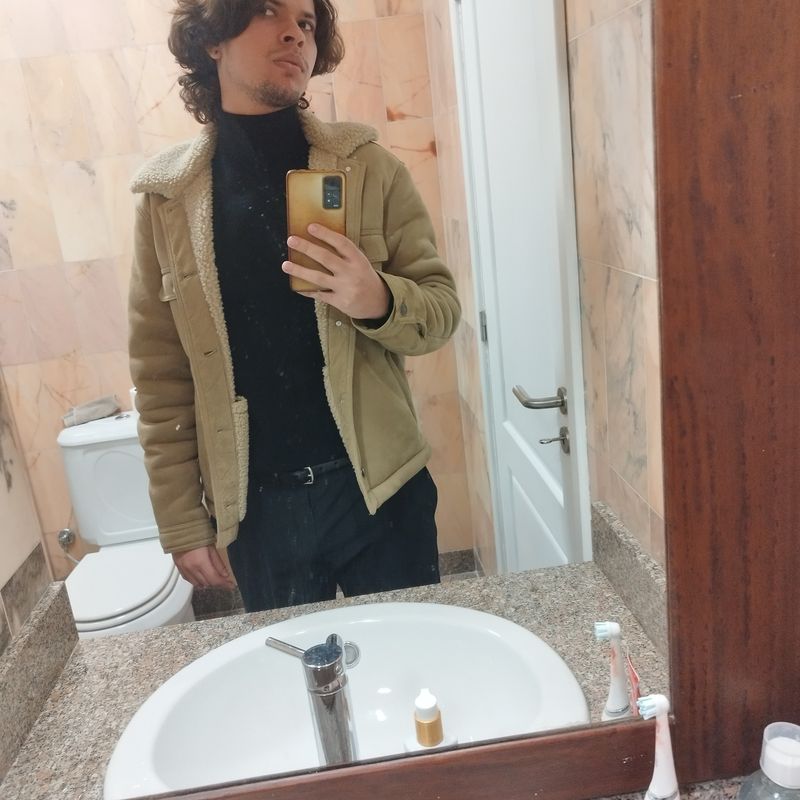 Gabriel, 22