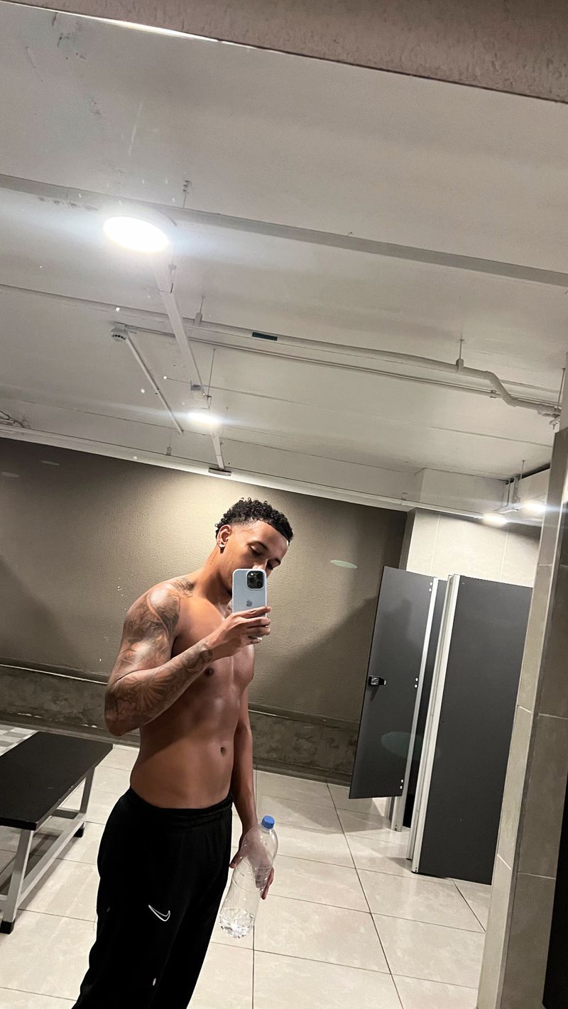 Caio Sousa, 23