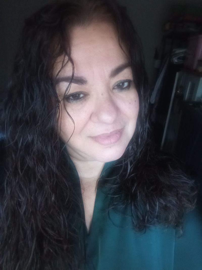 Carolina, 56