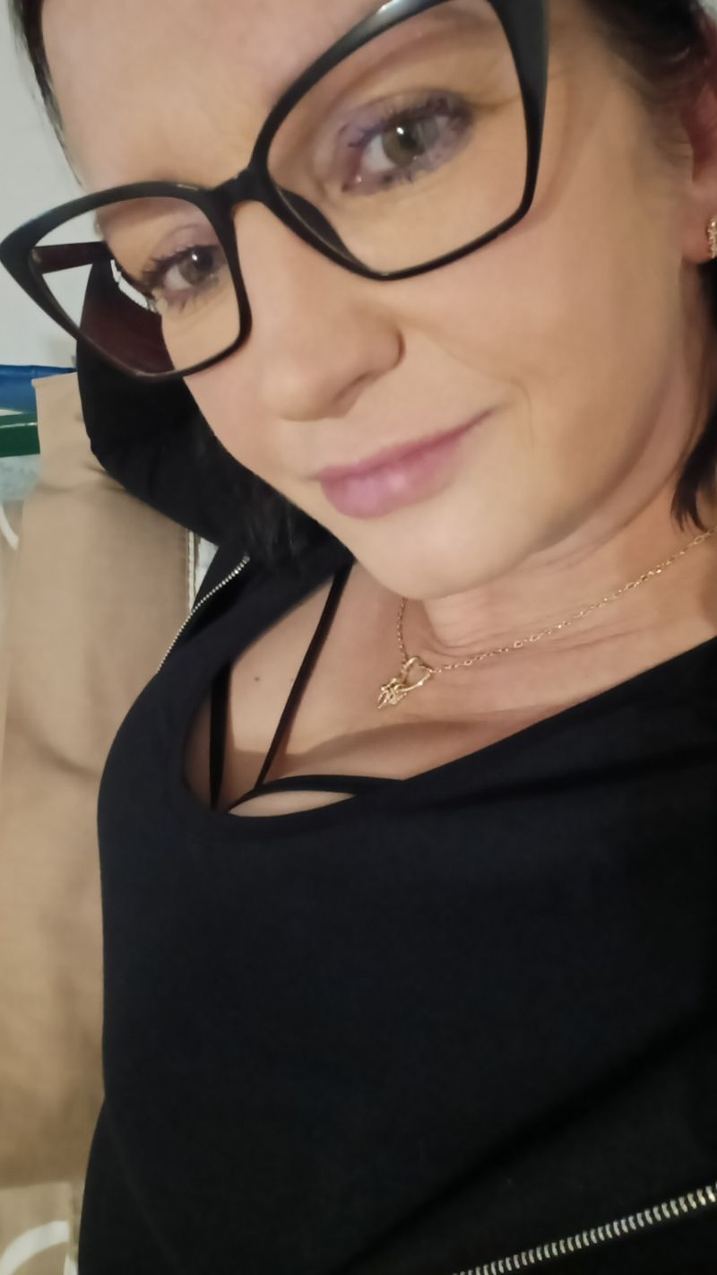 Jolaśka, 45
