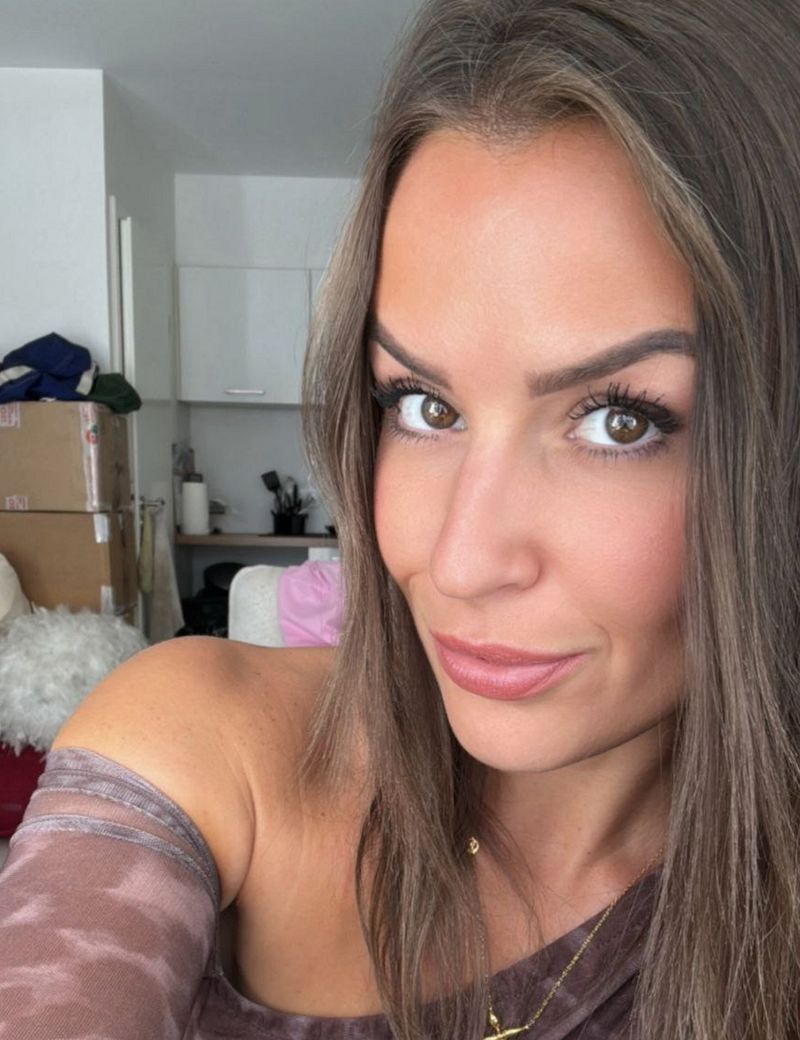Macarena, 41