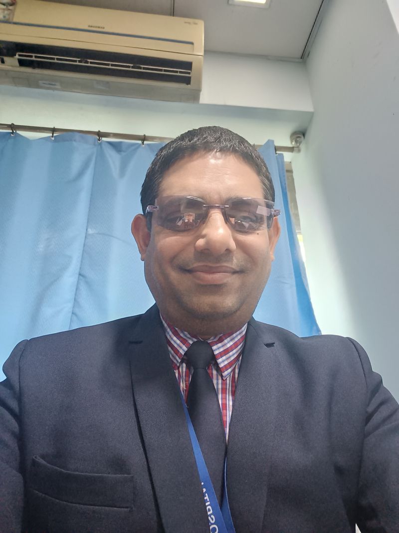 Manojkumar, 52