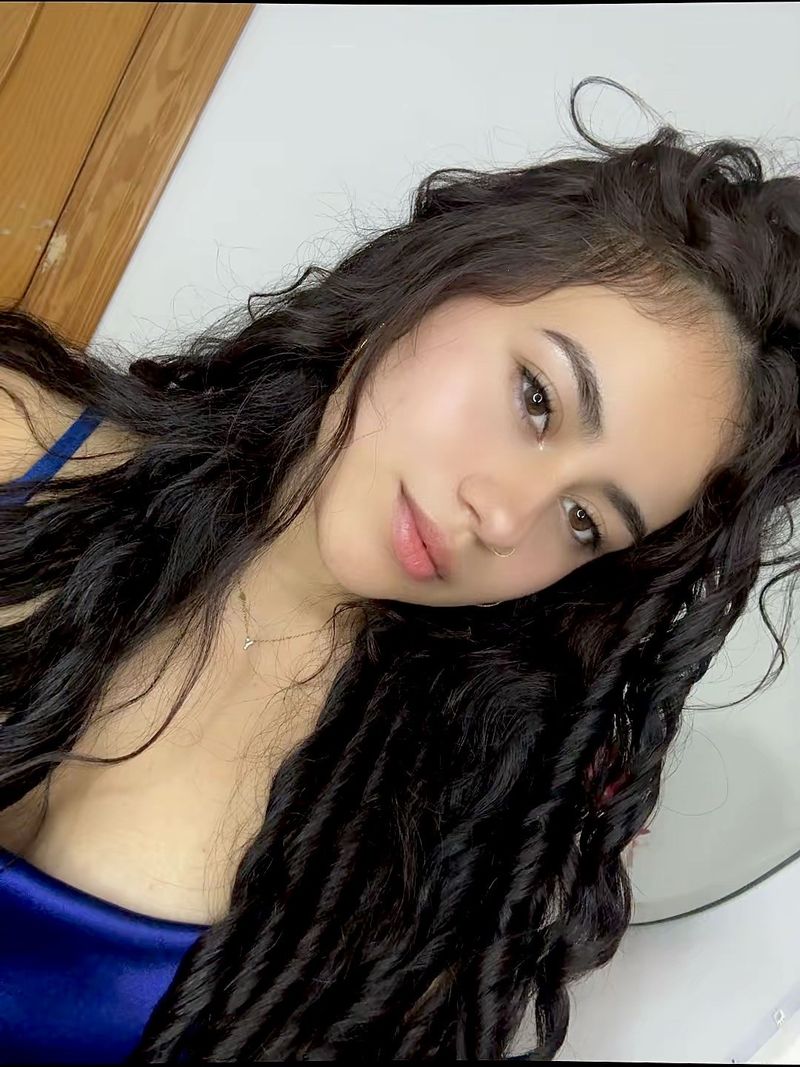 Sofimacias, 22