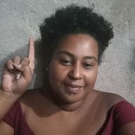 Emilly, 28