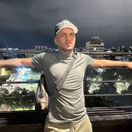 Luis, 26