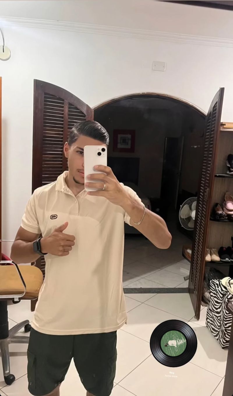 Henrique Reis, 19