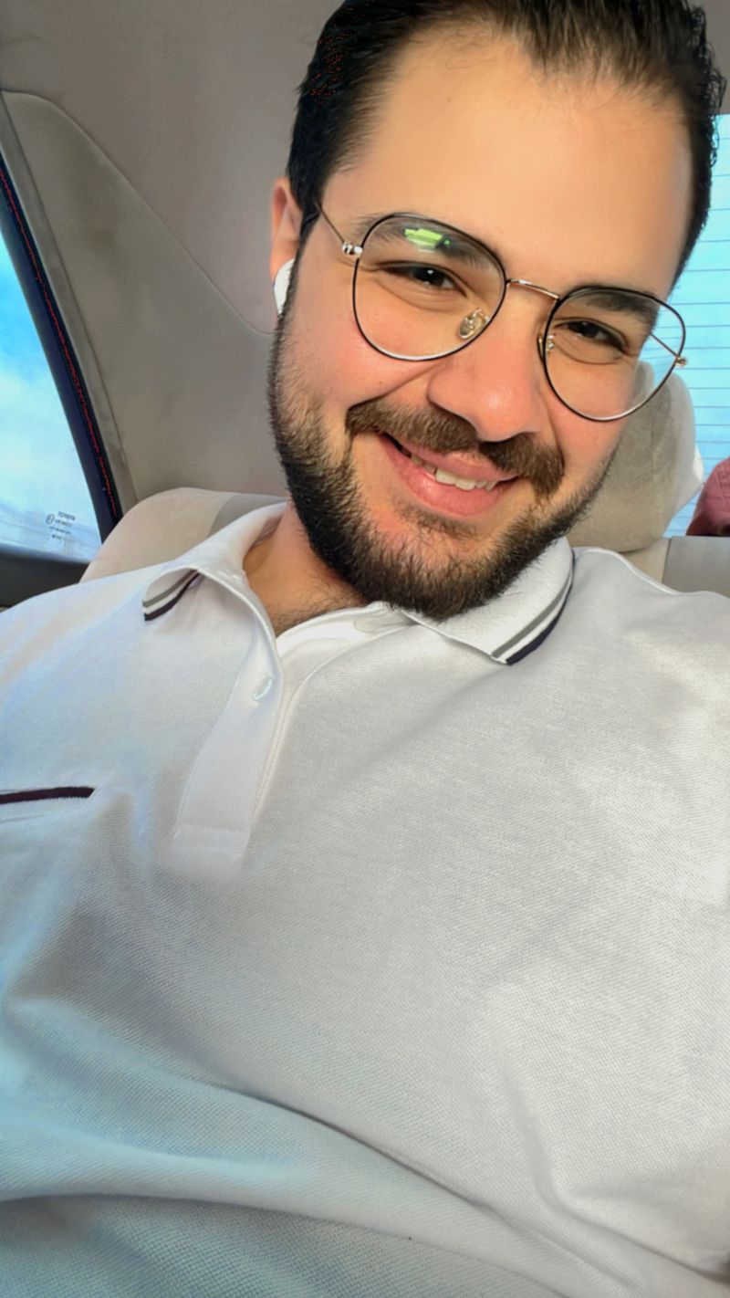Maged, 28