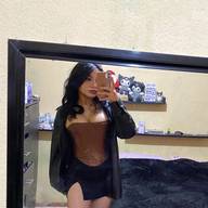María Macias, 22