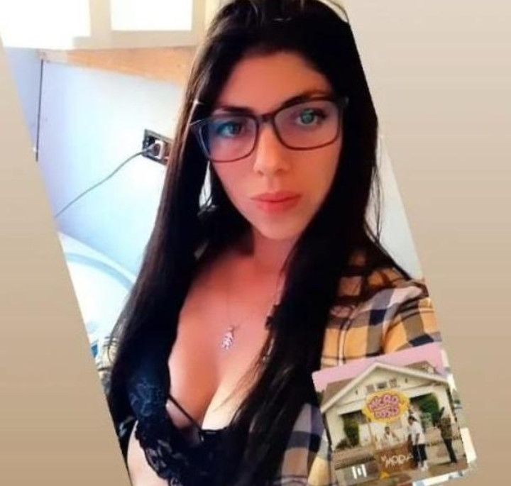 Ivy, 39