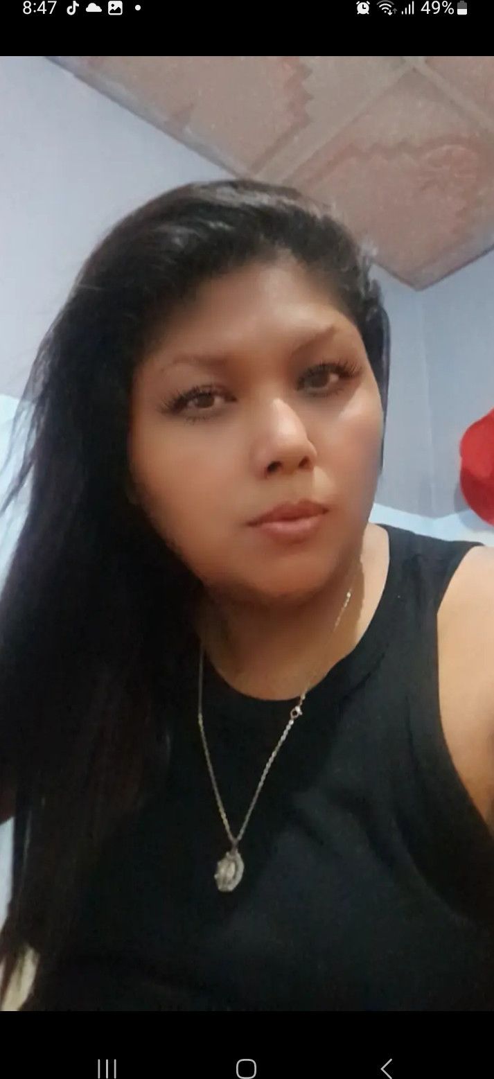 Morena, 49