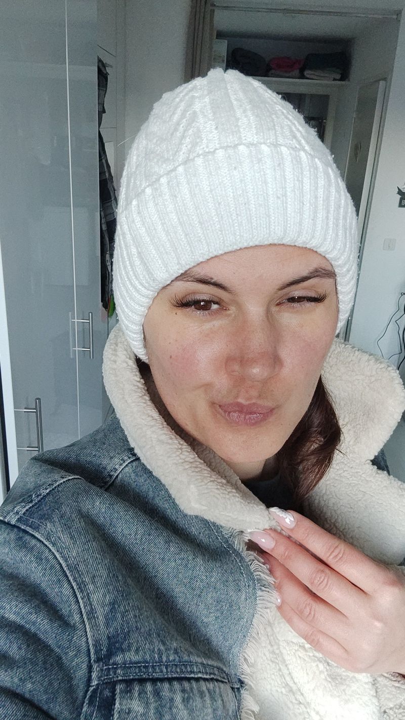 Lola, 30