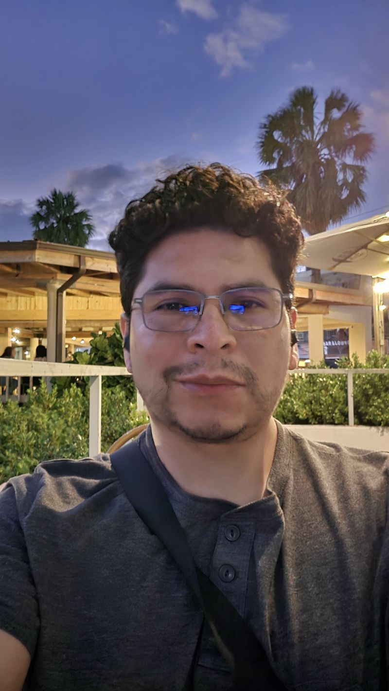 Bruno, 37