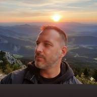 Carlos, 45