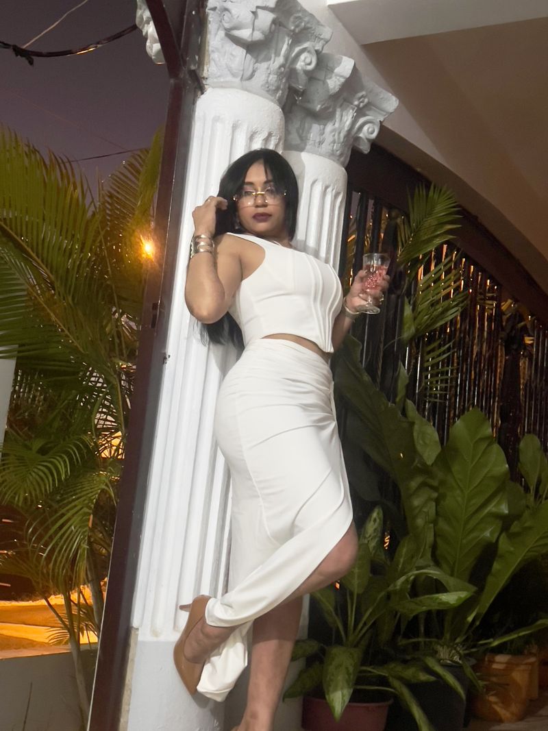Belkis, 40