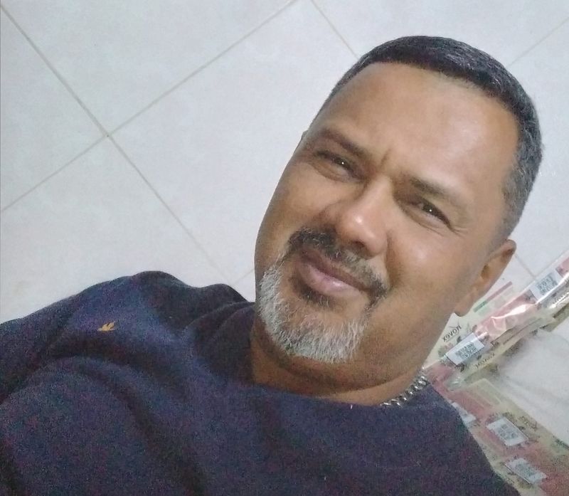 Jose, 52