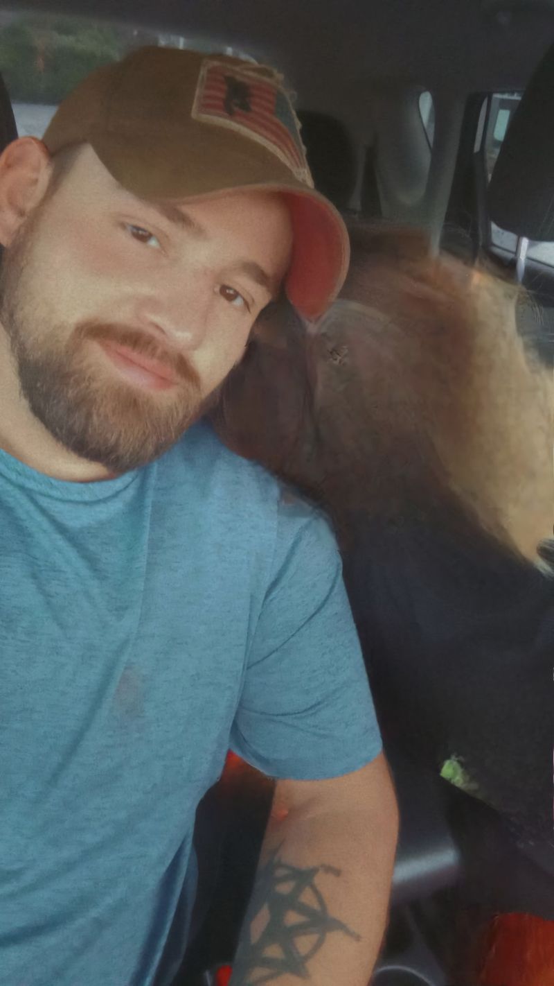 Austin, 32